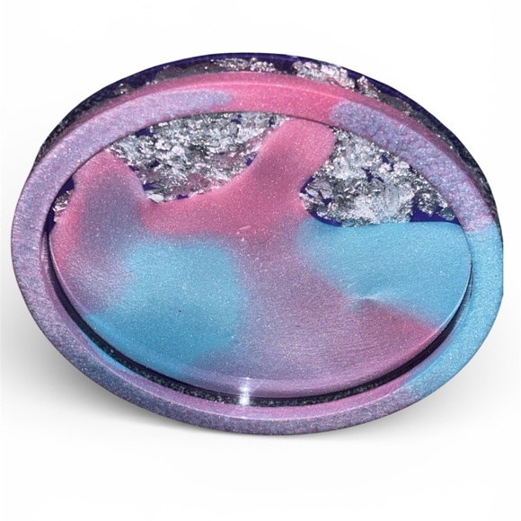 NORE’S NOVELTIES Handcrafted Round Serving/ Vanity Tray “RAINBOW STRAY ART” - Picture 3 of 4